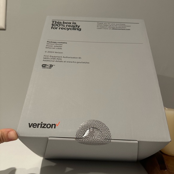 Verizon Router CR1000A - Picture 4 of 5
